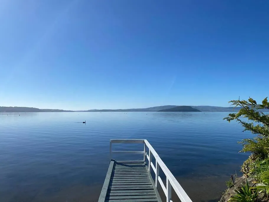 Edgewater Escape Villa Rotorua 0*,